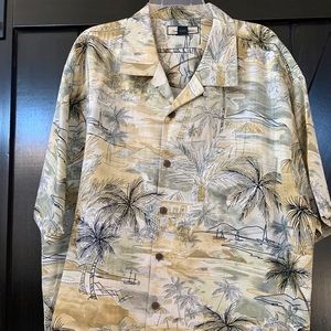 Tommy Bahama Camp Shirt XL